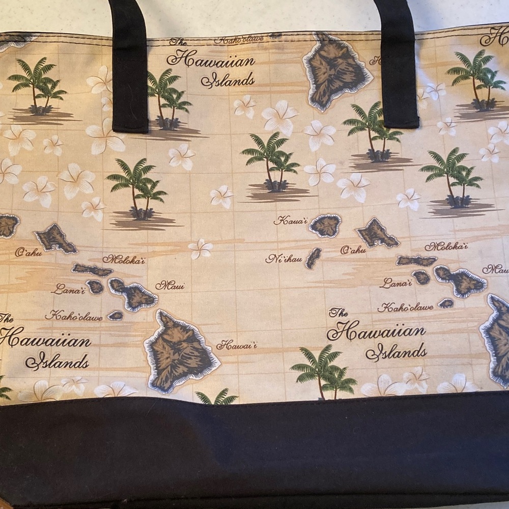 Hawaiian Islands Canvas Tote Bag in Beige and Black - Picture 10 of 12